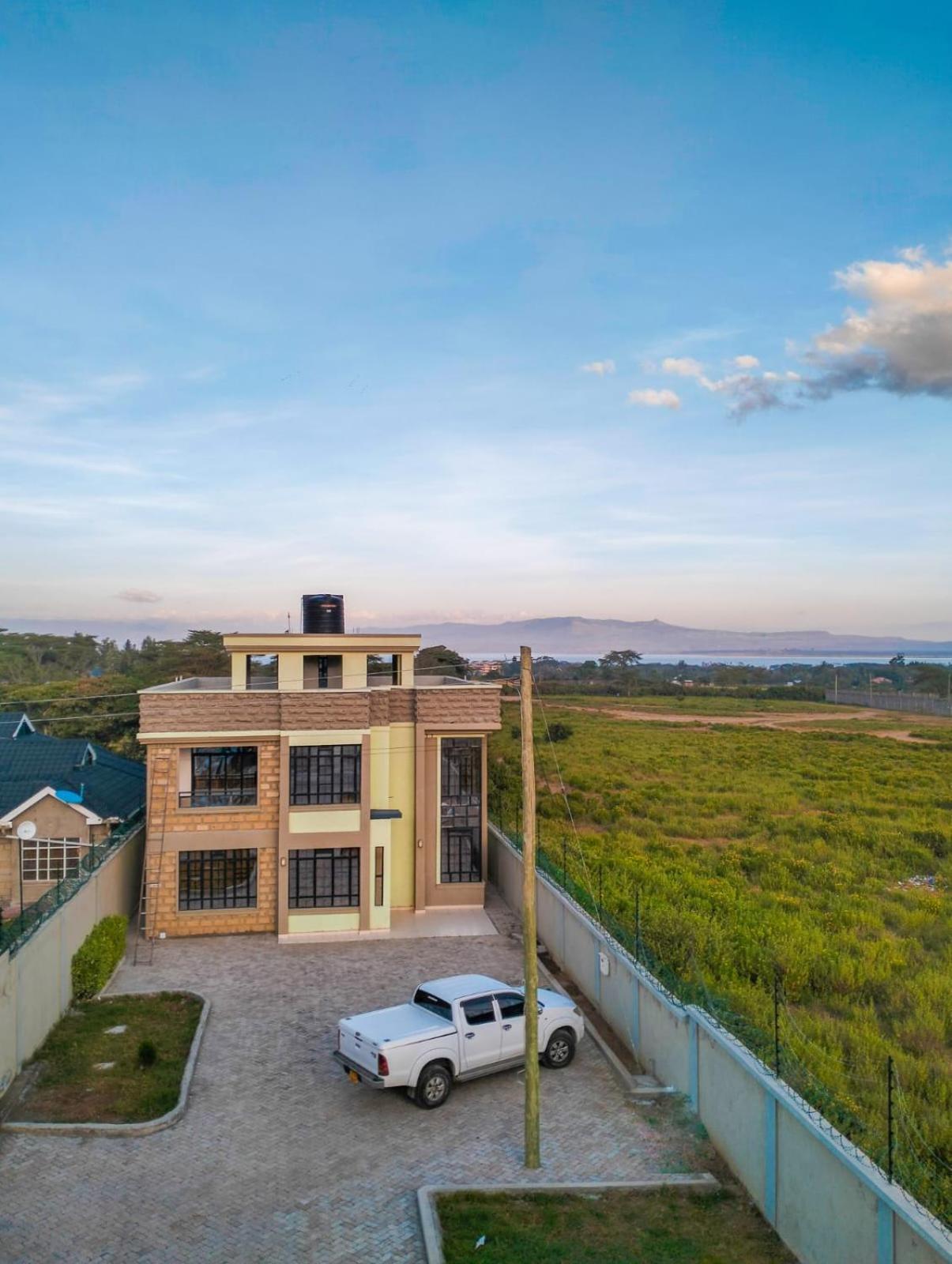 Lake Breeze Apartments Naivasha Exterior foto