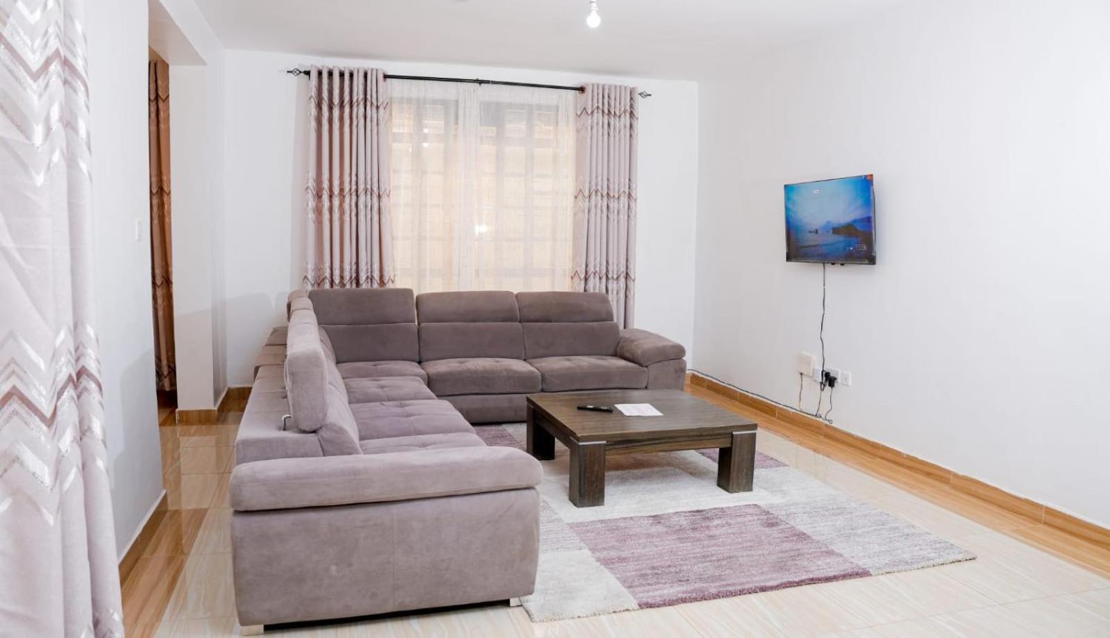 Lake Breeze Apartments Naivasha Exterior foto